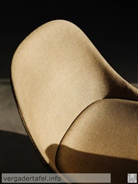 29 Enea Mate Chair Detail